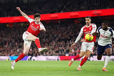 دقيقة بدقيقة.. أرسنال 0-0 توتنهام.. هدف ضائع (صور)